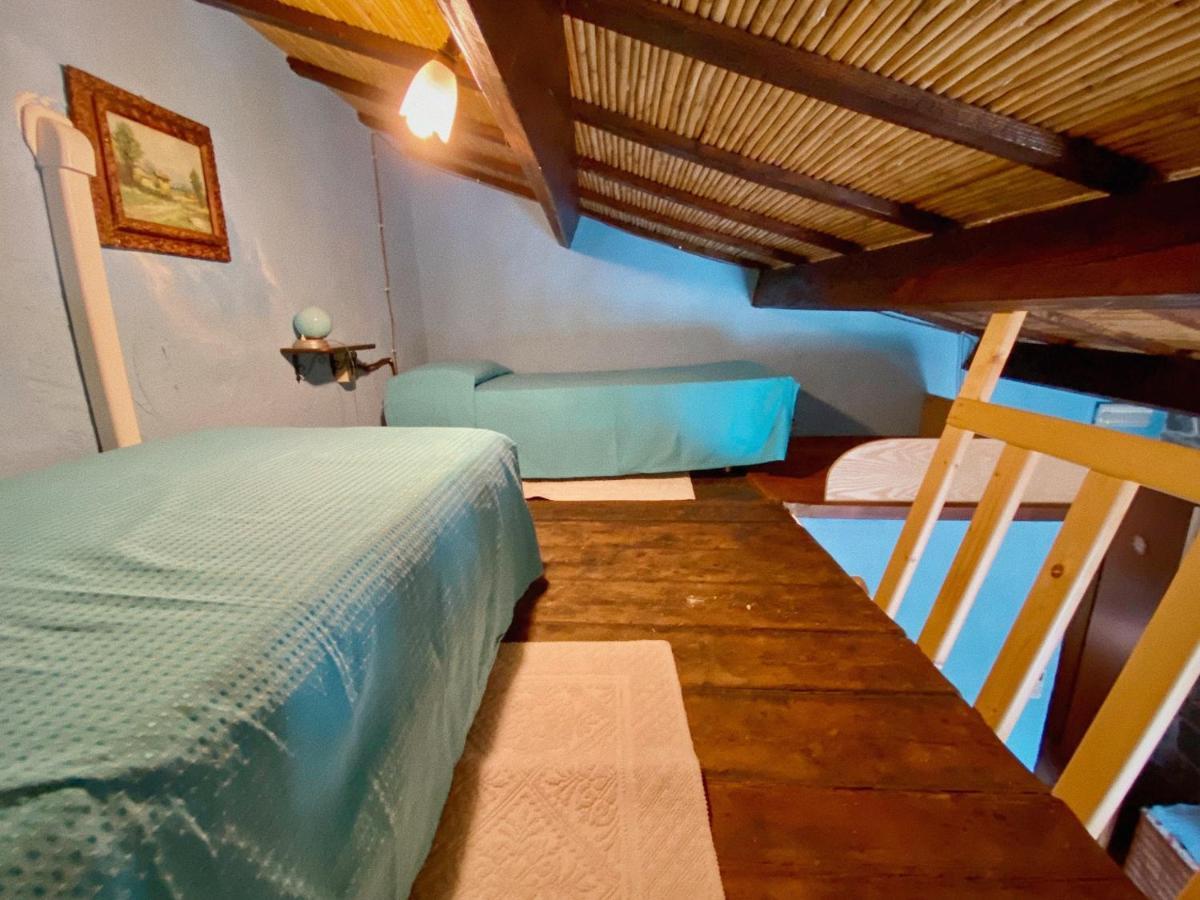 Bottidda Domos Antigas Bed & Breakfast エクステリア 写真